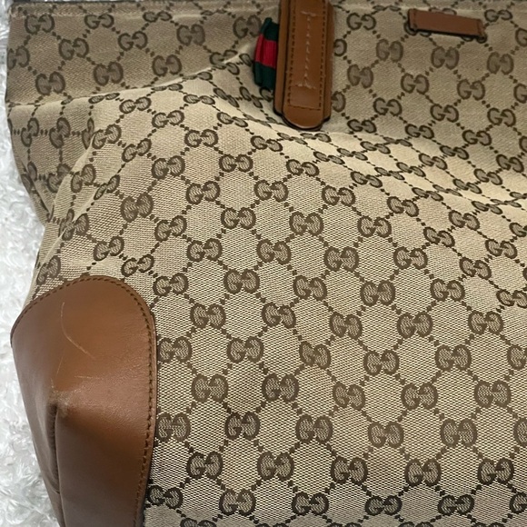 Gucci GG Canvas Shopper Tote Bag - Picture 8 of 16